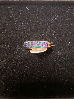 Men’s Anxiety fidget Spinner, Iridescent Rainbow Pattern Band Ring